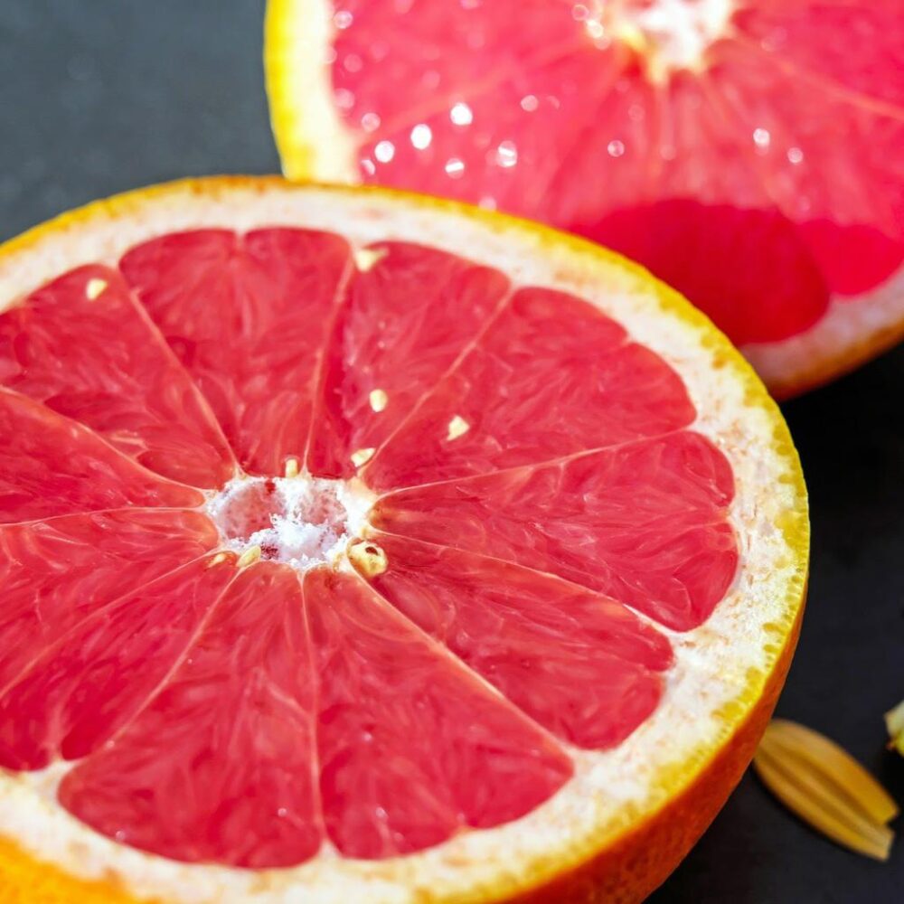 פומלית אדומה